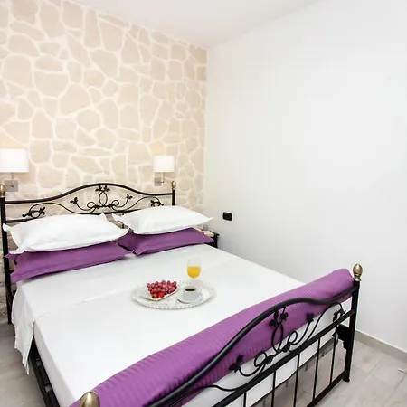 Modern In - 70 M² - Parking Included Appartement Trogir