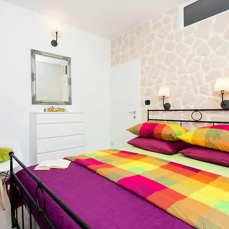 Modern In - 70 M² - Parking Included Appartement *