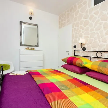 Appartement Modern In - 70 M² - Parking Included Trogir