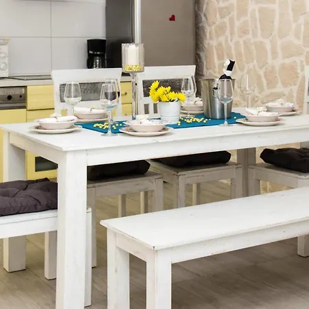 Appartement Modern In - 70 M² - Parking Included