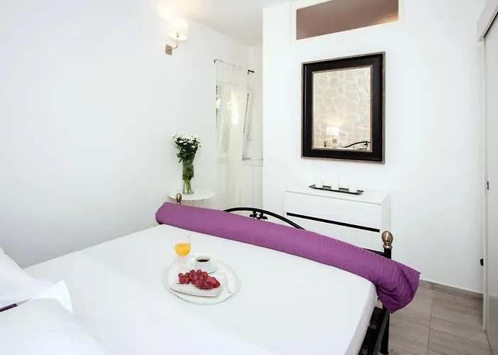 Apartman Modern In - 70 M² - Parking Included Trogir